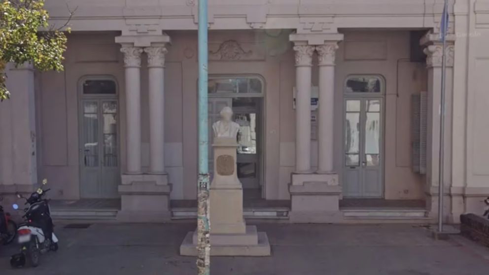 El hecho se registr� en la escuela Alberdi de la localidad santafesina de Rafaela. 