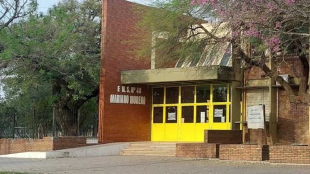 La escuela número 40 de San Cristóbal donde un alumno mató a un compañero de un disparo.