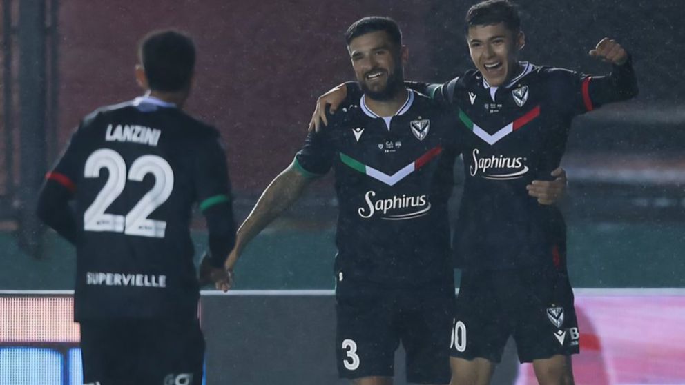 Vélez arrancó con el pie derecho en la Copa Argentina: la contundente goleada a Deportivo Armenio