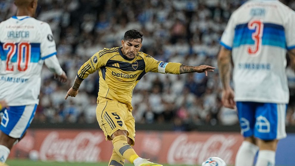 Con algo de sufrimiento en el final, Boca derrotó a la Universidad Católica y empezó la Copa Libertadores con el pie derecho