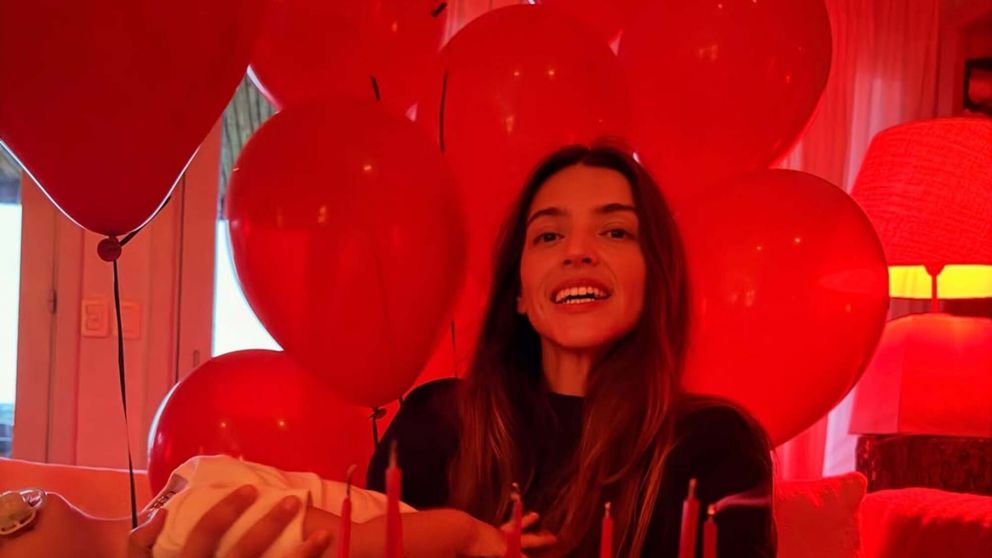 Calu Rivero celebró su cumpleaños en Brasil, donde vive Juan Darthés, y prueba haber dejado todo atrás.