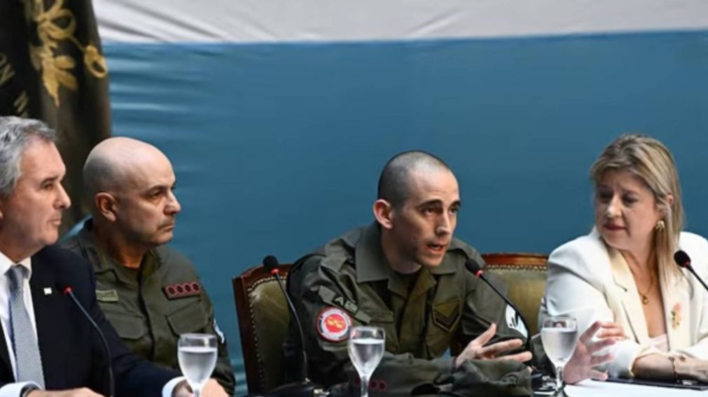 Javier Milei recibirá con honores al gendarme Nahuel Gallo tras su cautiverio en Venezuela.