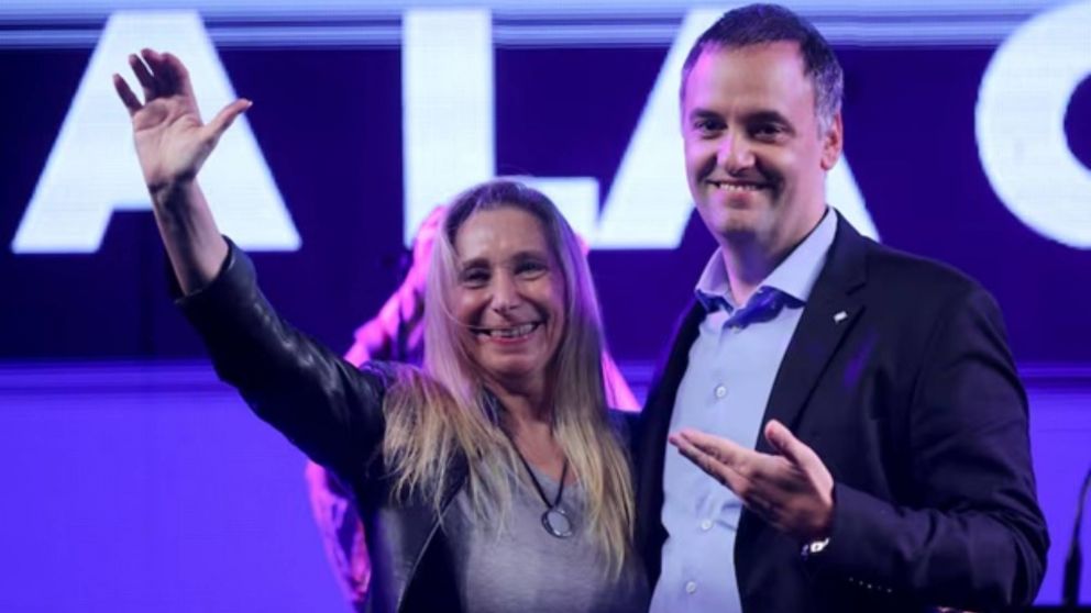 El oficialismo frenó el pedido de citación a Karina Milei y Manuel Adorni por el caso Libra.