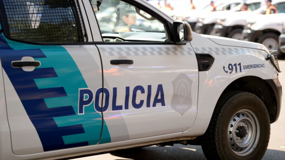 Oficial de la DDI baleó a un vecino tras una discusión y lo dejó en estado crítico