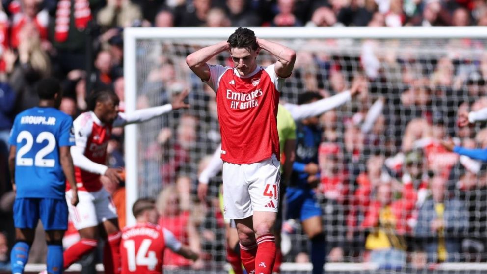 Arsenal desperdició otra chance más de seguir aumentando diferencias en la Premier.