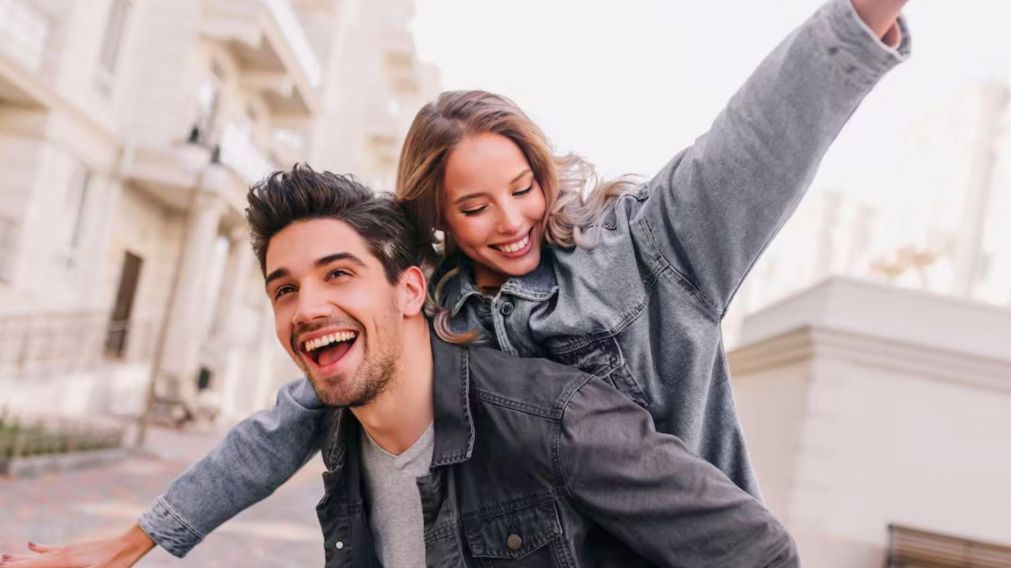 Cada signo tiene afinidades particulares que pueden potenciar la conexión y la compatibilidad en el amor (Imagen ilustrativa).