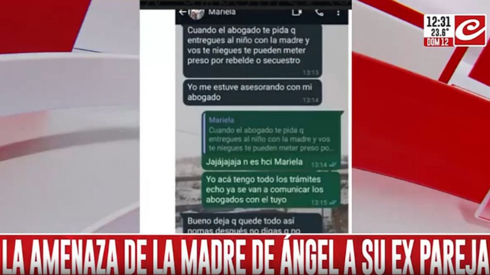 Los mensajes entre los padres de Ángel.