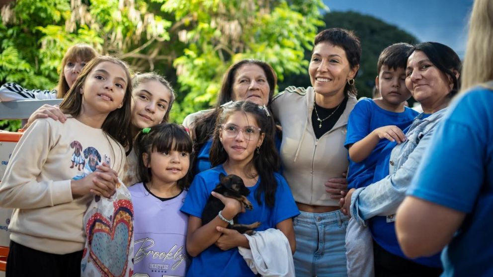 Mayra y Eva Mieri participaron de la jornada de concientizaci�n sobre el Autismo