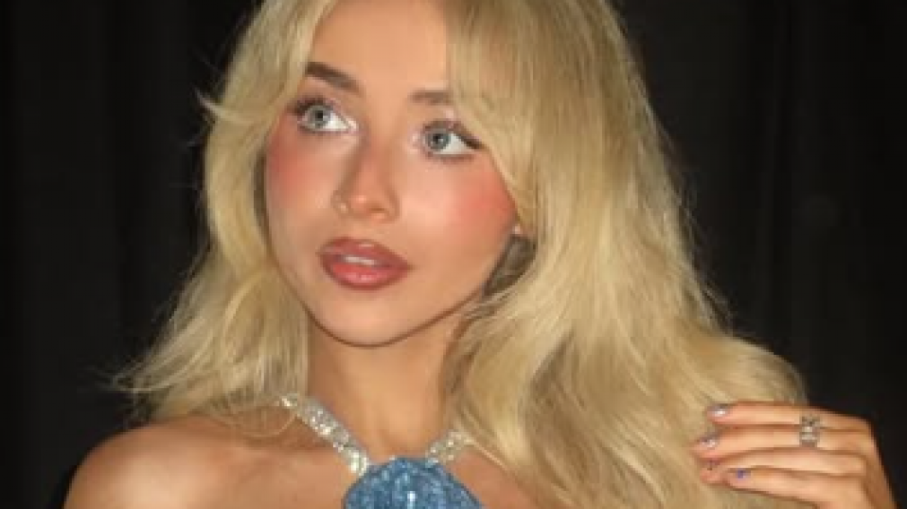 Sabrina Carpenter se disculpó tras un momento incómodo en Coachella: "Mi reacción fue pura confusión y sarcasmo"