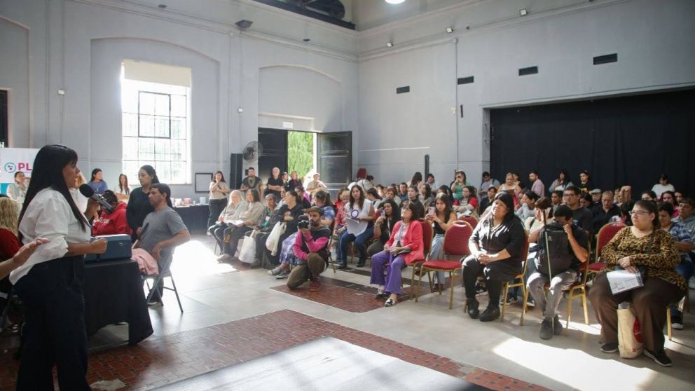 Quilmes entreg� 300 Pases Libres Multimodales y prev� alcanzar a casi 1.000 beneficiarios