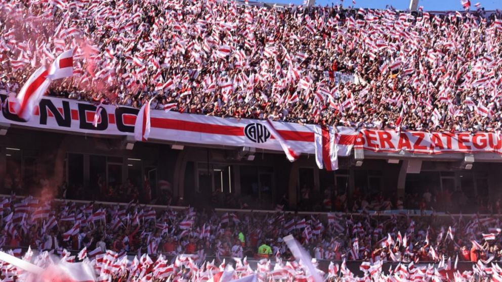Los hinchas de River agotaron la primera tanda de entradas para el Superclásico ante Boca: cómo sigue la venta