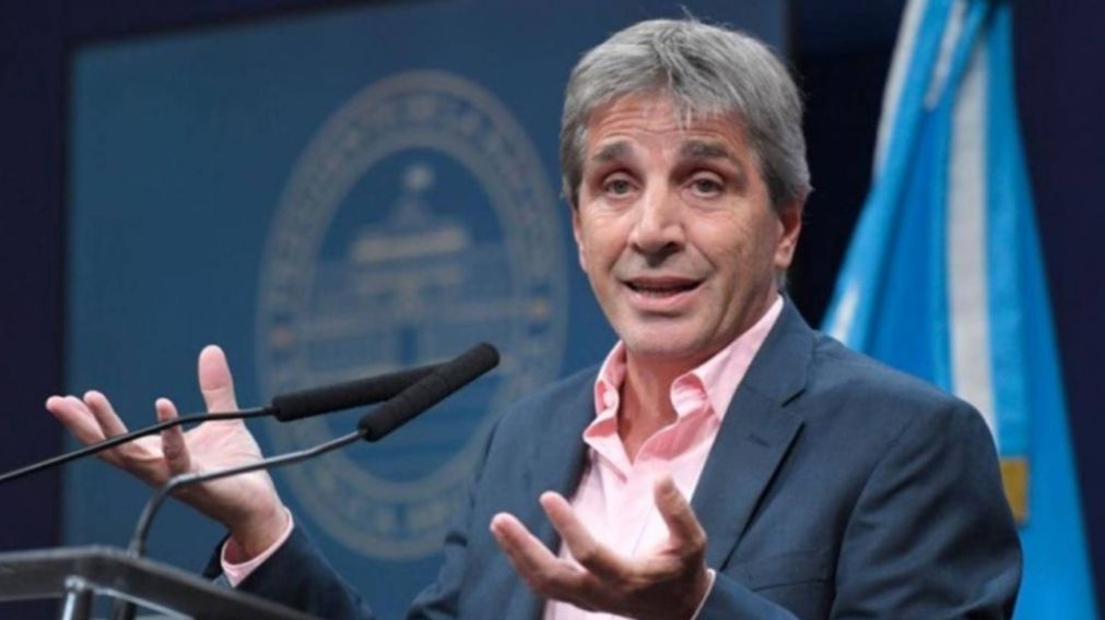 Luis Caputo atribuy� la inflaci�n de marzo a los shocks externos y al ajuste de servicios.