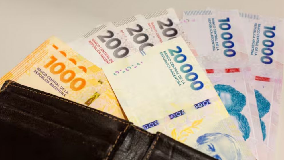 Jubilados que superan la m�nima: los DNI que cobran este martes 28 de abril con aumento incluido