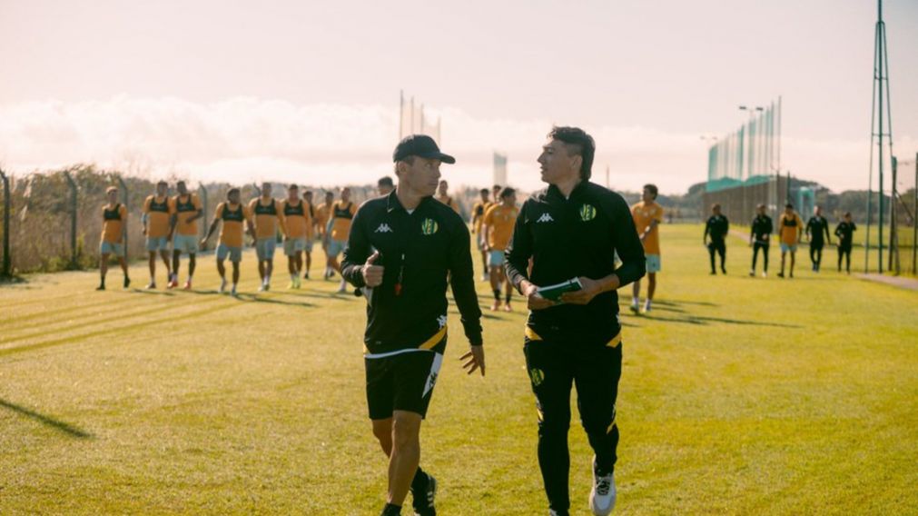 Aldosivi no levanta en el Torneo Apertura y Damonte decidió separar del plantel a cinco jugadores.
