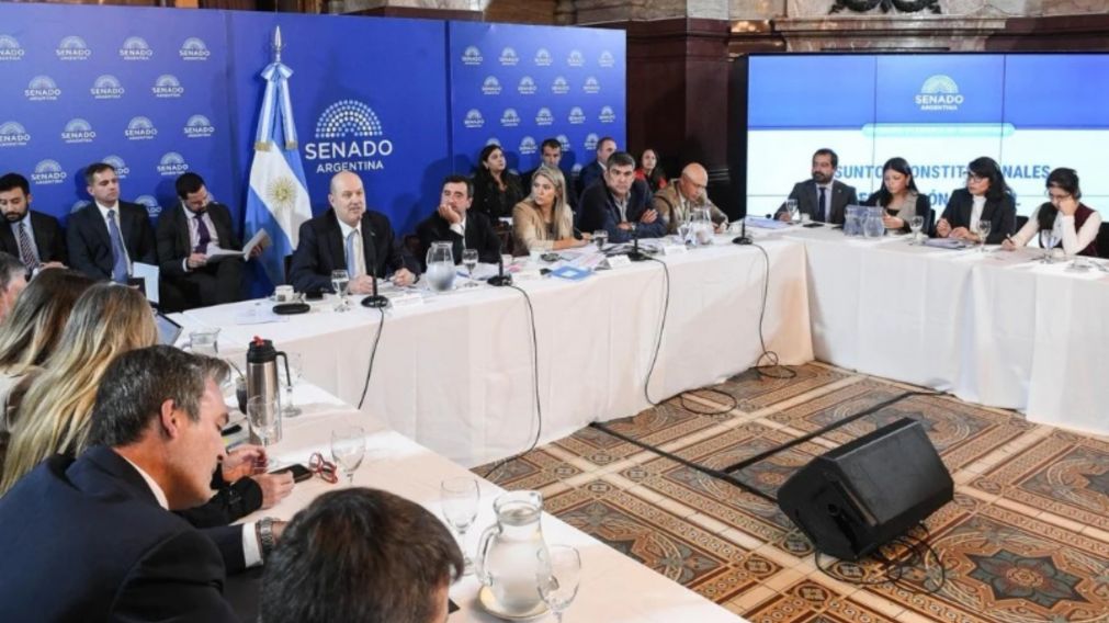 El proyecto de Inviolabilidad de la propiedad privada se comenzó a discutir la semana pasada con la visita del ministro Federico Sturzenegger.