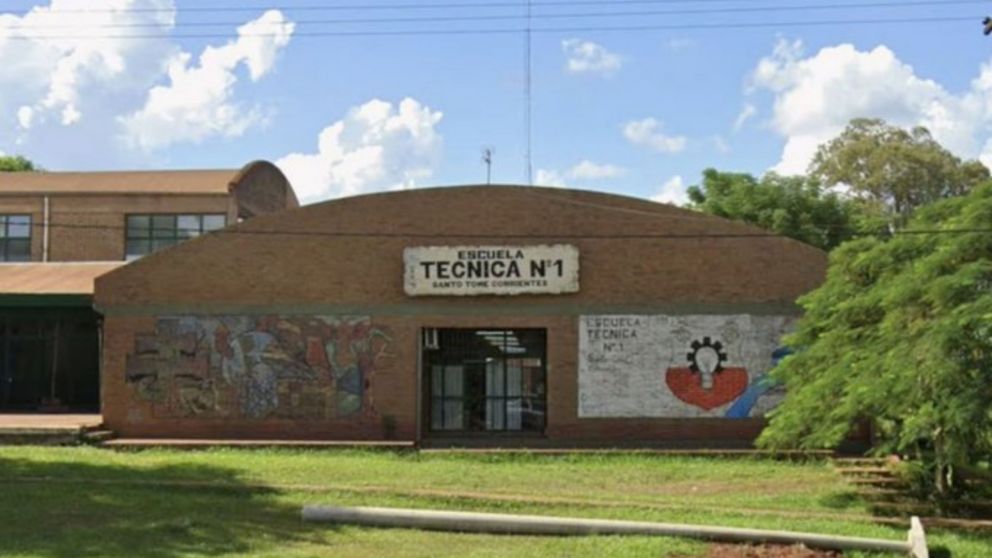 la Escuela Técnica N°1 de Santo Tomé, Corrientes.