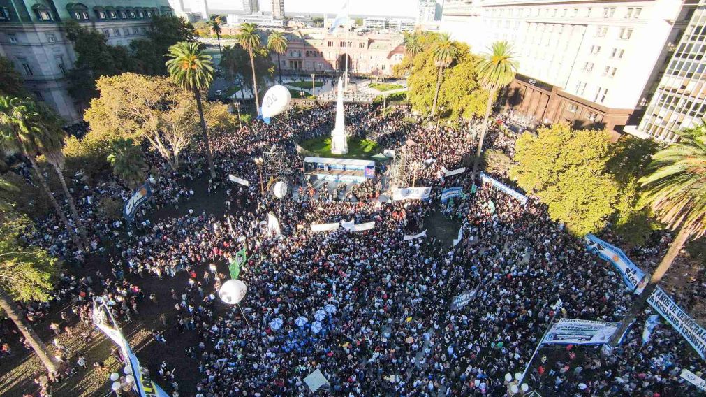 Universidades convocarán a marchar de nuevo en mayo si Milei no cumple con la Ley de Financiamiento.