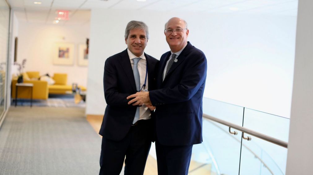 Luis Caputo destacó el respaldo anunciado por el BID.