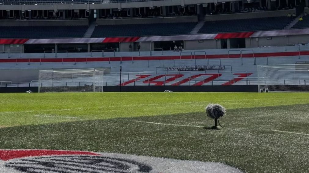 Así está el césped del Monumental a horas del Superclásico entre River y Boca. (Gentileza: ESPN)