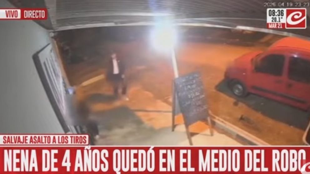 Todo quedó registrado en las cámaras de seguridad del barrio (Captura de TV).