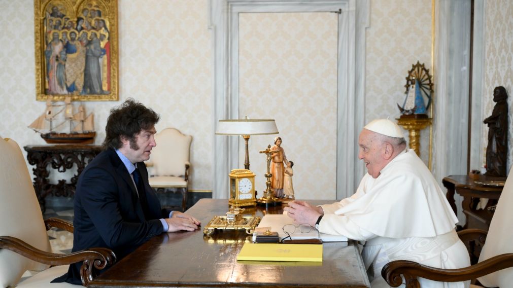 Javier Milei y el Papa Francisco, durante el encuentro mantenido en febrero de 2024 en el Vaticano.