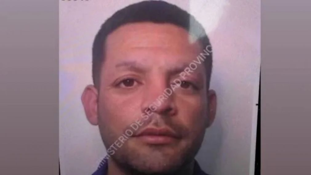 Lesta, de 30 años, fue detenido luego de que un vecino lo reconociera tras conocerse el caso.