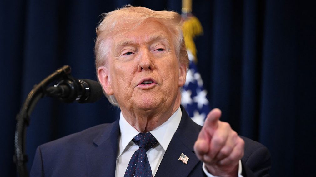 Trump volvió a amenazar a Irán y pone en riesgo la tregua (Imagen AFP).