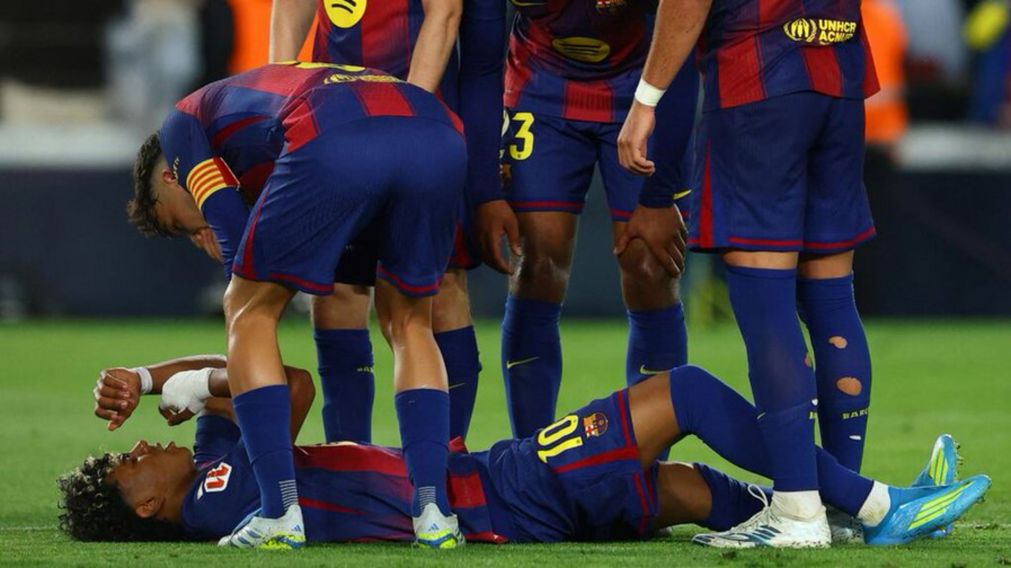 Lamine Yamal se lesionó cuando convirtió de penal el gol de Barcelona ante Celta y se encendieron las alarmas en España a menos de dos meses del Mundial.