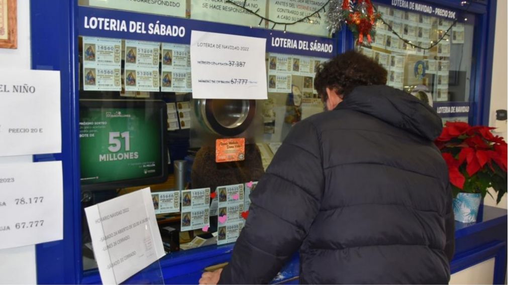 Un hombre sinti� la "presencia" de su padre muerto y lo tom� como una se�al para jugar a la loter�a: gan� y ahora podr� cumplir uno de sus sue�os.