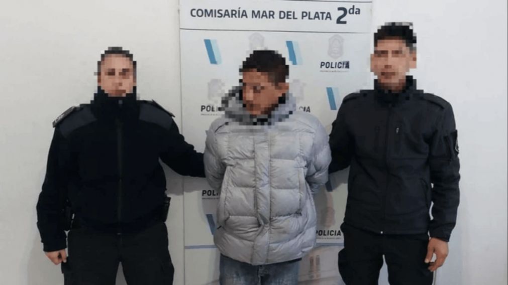 Intentó robar las pertenencias de un auto y terminó preso.