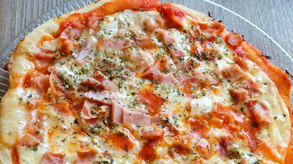 Una pizza saludable y lista en 15 minutos: la receta ideal para comer rico, liviano y sin usar horno.