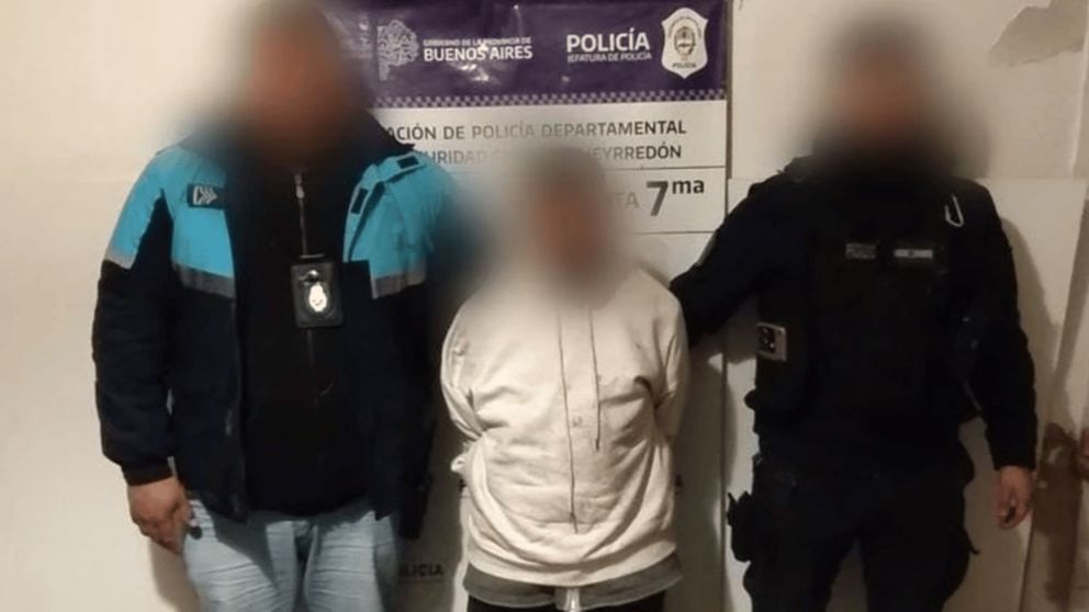 Detenido por robar tres kilos de helado.