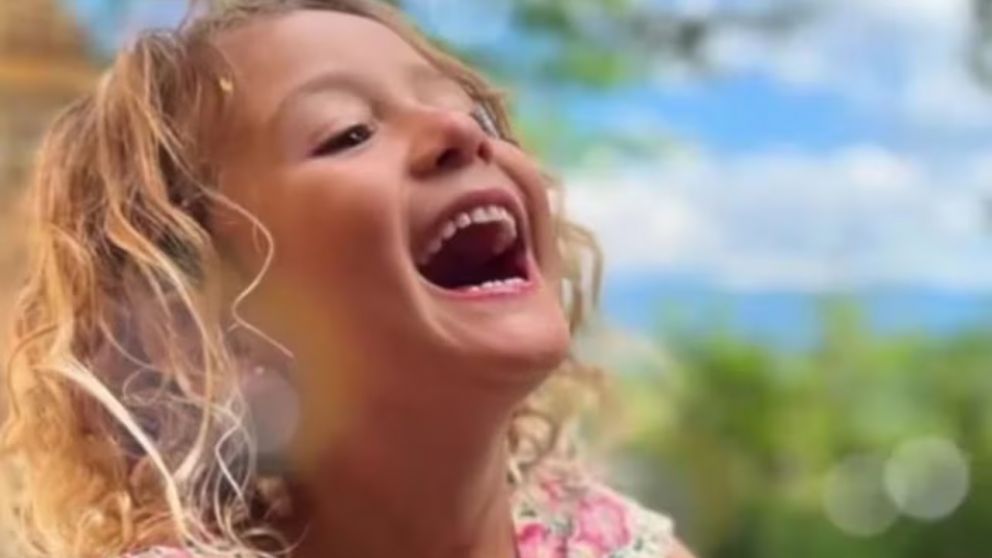 Mila era la hija menor de Tomás Yankelevich y Sofía Reca, nieta de Cris Morena y Gustavo Yankelevich.