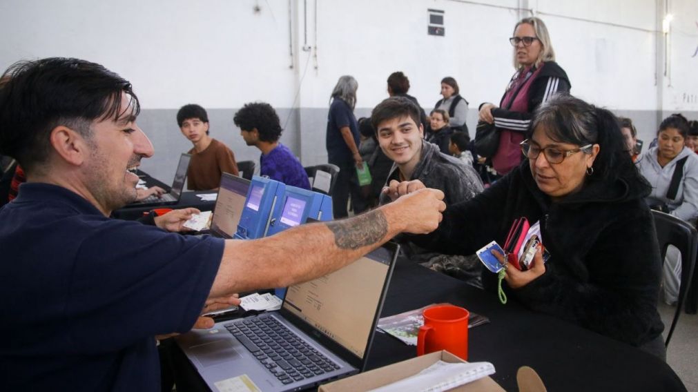 Nuevo operativo de "Quilmes Cerca": se realizaron casi 200 trámites