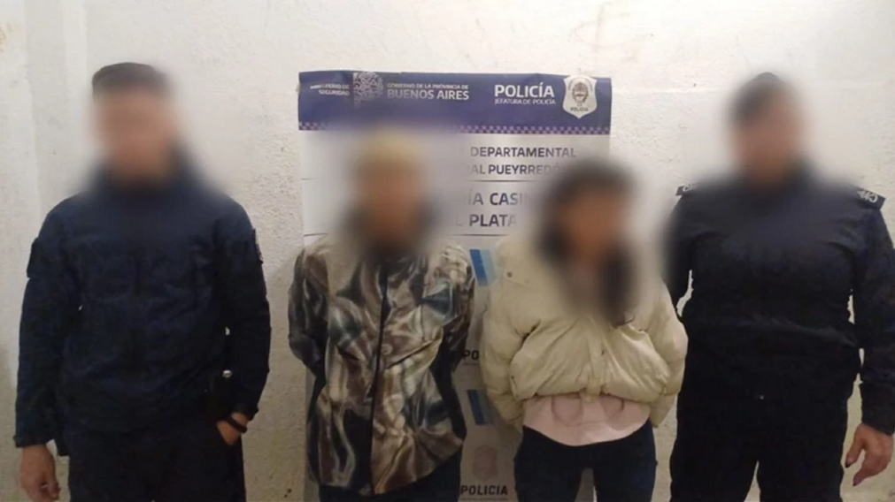 La pareja quedó detenida.