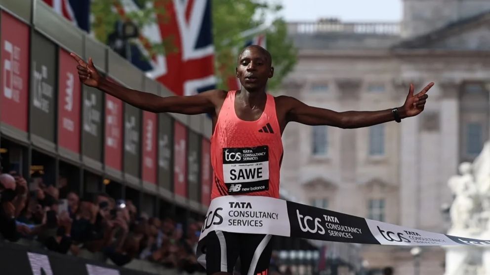 Sebastian Sawe rompi� el r�cord mundial de Marat�n.