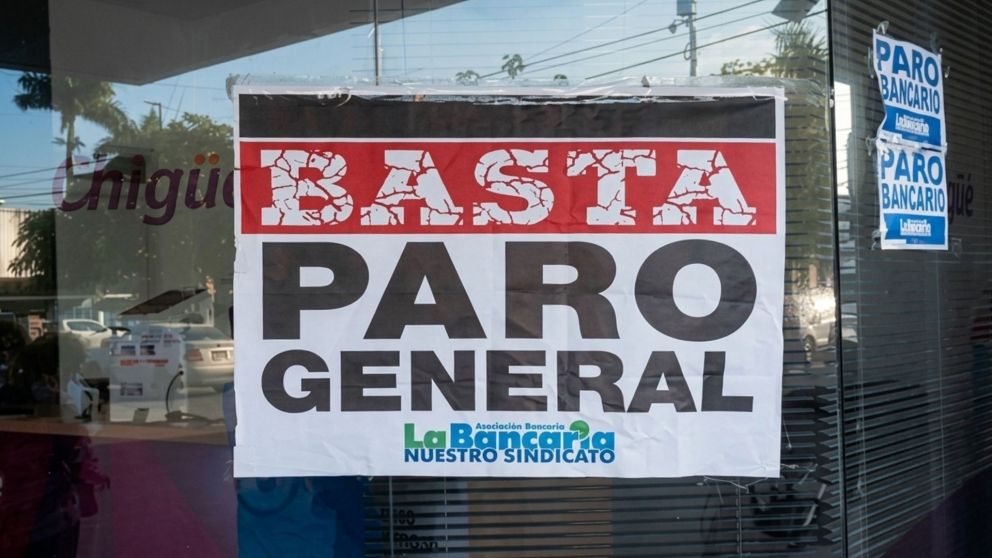 Paro bancario en todo el país por el cierre de 12 dependencias del Banco Central y en defensa de 32 puestos de trabajo (Imagen ilustrativa).