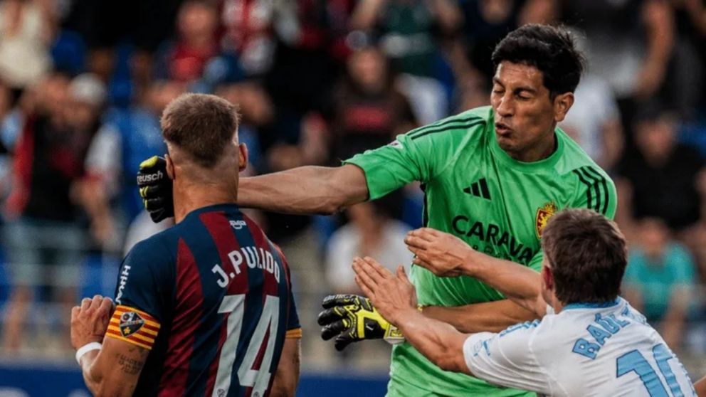 La brutal agresi�n de Esteban Andrada a Pulido.