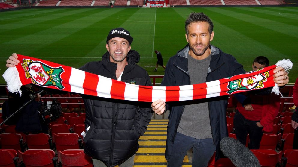 Ryan Reynolds quiere hacer de Wrexham un equipo de Premier League.