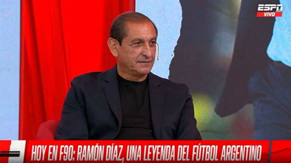 El hist�rico �dolo del Millonario, Ram�n D�az, revel� que lleva mucho tiempo sin pisar el Monumental y dispar� contra la dirigencia y el Mu�eco Gallardo.
