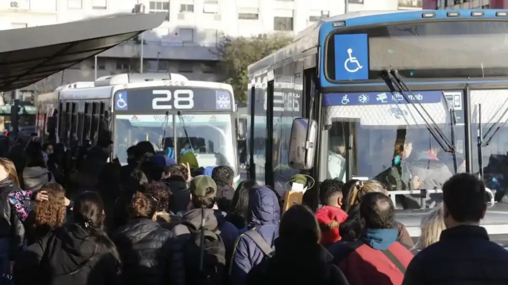 El sistema de transporte p�blico de pasajeros en el AMBA ingres� en una fase cr�tica.
