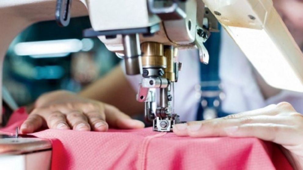 La Industria textil en crisis: cerraron más de 500 empresas del sector y se perdieron 35 mil puestos de trabajo