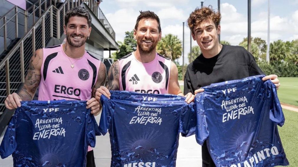 Franco Colapinto se dio el gusto de cumplir su sueño y conocer a Lionel Messi y Rodrigo De Paul.