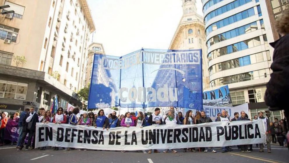 El paro se realizará el próximo miércoles y marca la antesala de una nueva marcha federal.