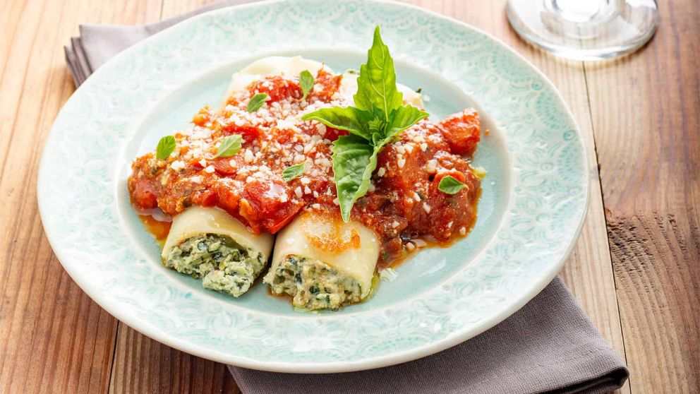 Los canelones de verdura es un plato que siempre rinde, se disfruta y admite mil variantes.