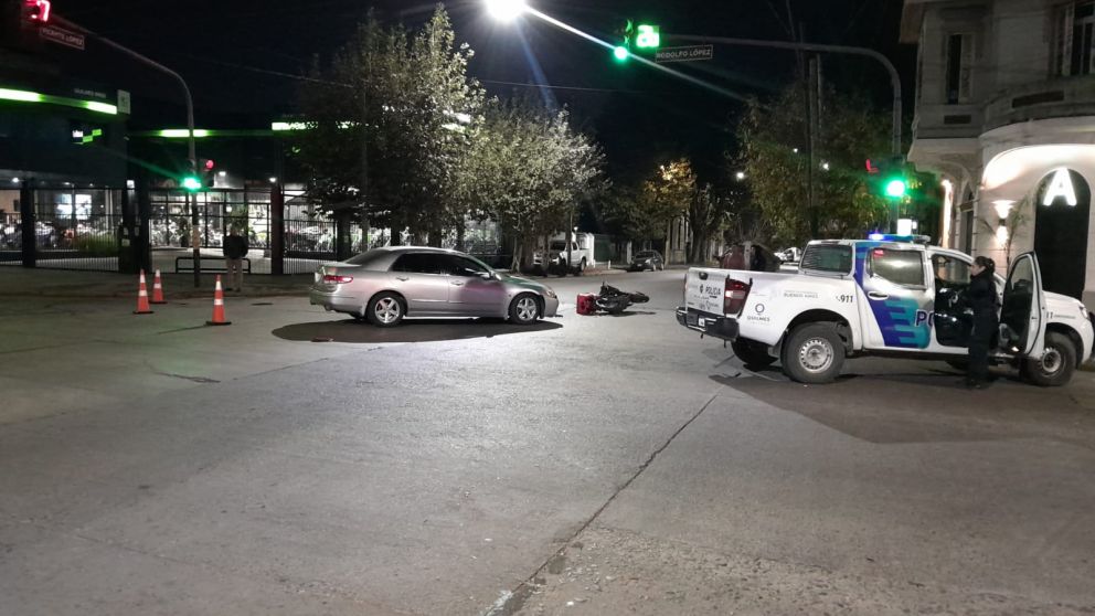 Imprudencia al volante y una mujer herida: fuerte choque en Quilmes Oeste