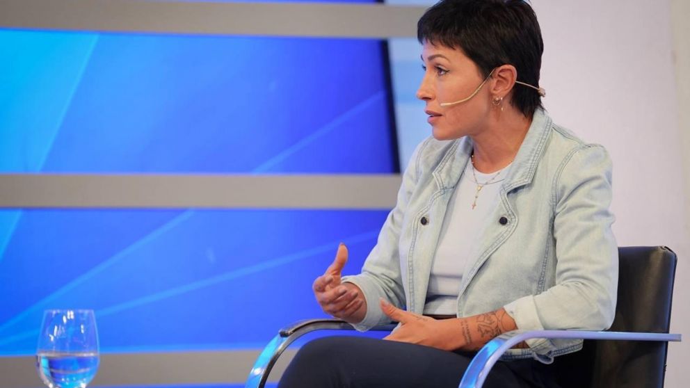 "Hay que elegir qu� dejar de pagar para sobrevivir": Mayra Mendoza expuso el drama social