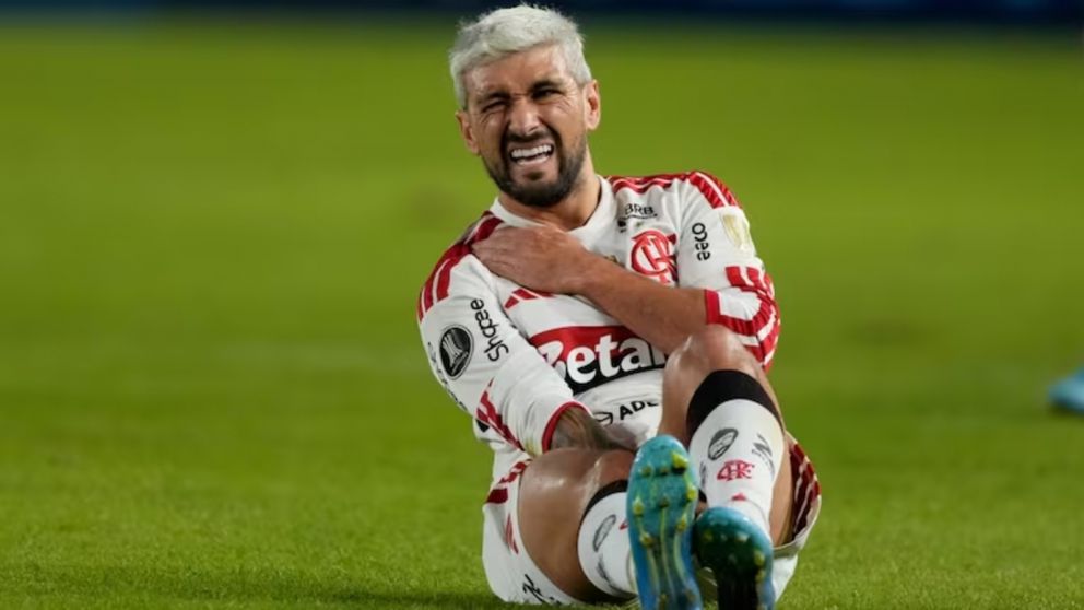 De Arrascaeta encendi� las alarmas en todo Uruguay.