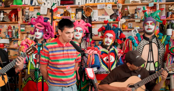 Milo J convierte el Tiny Desk de NPR en un altar de memoria y murga rioplatense — image 2