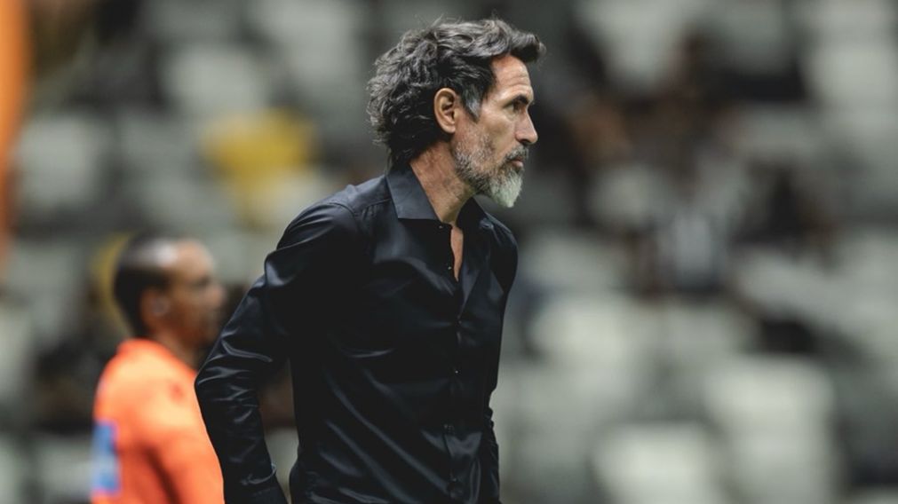¿Extraña a Estudiantes?: el flojo presente de Eduardo Domínguez en Atlético Mineiro